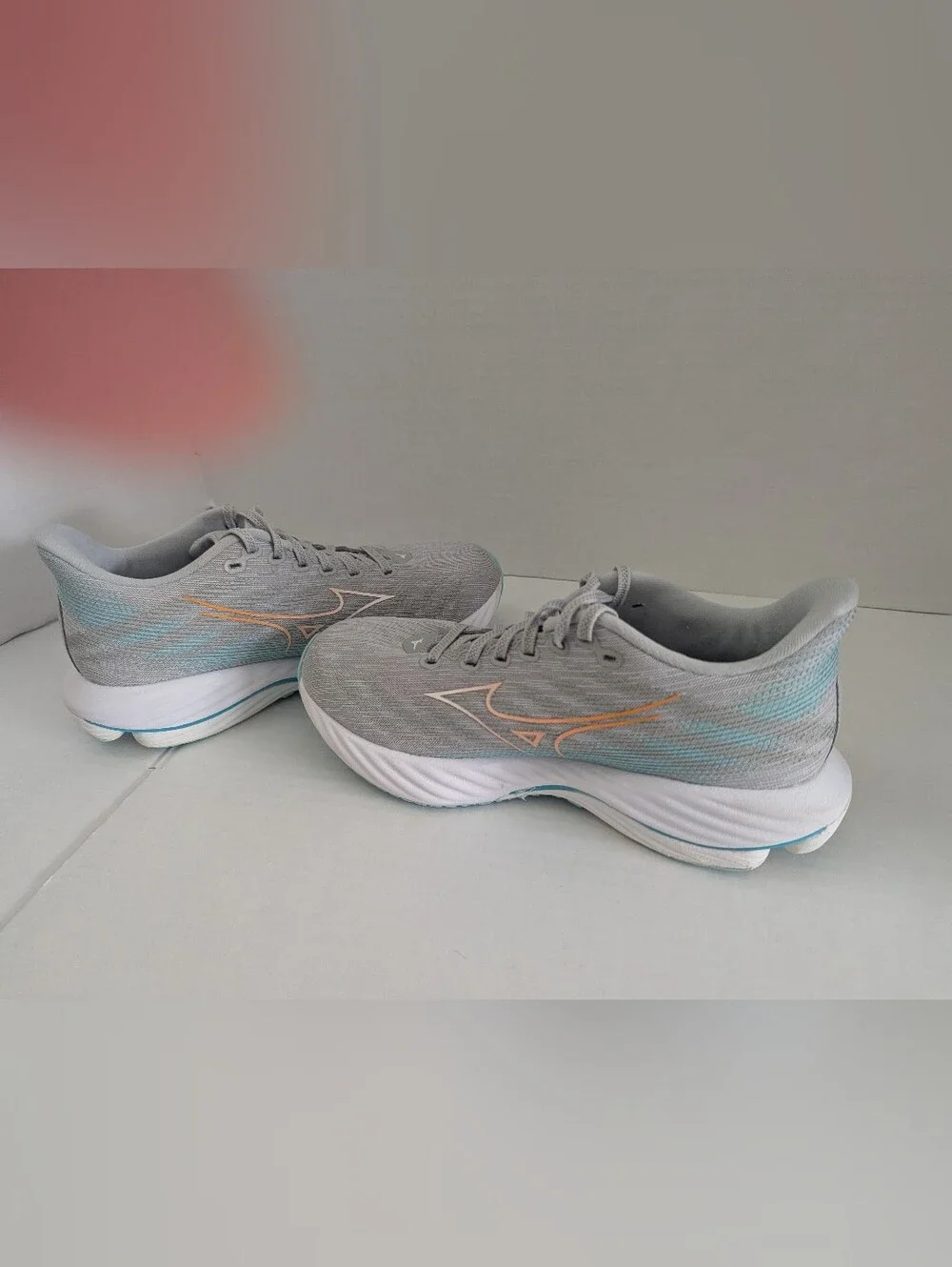 Mizuno Wave Rider 28 Womens Running Shoe Harbor Mist/ White/ Aruba Blue Size 8.5